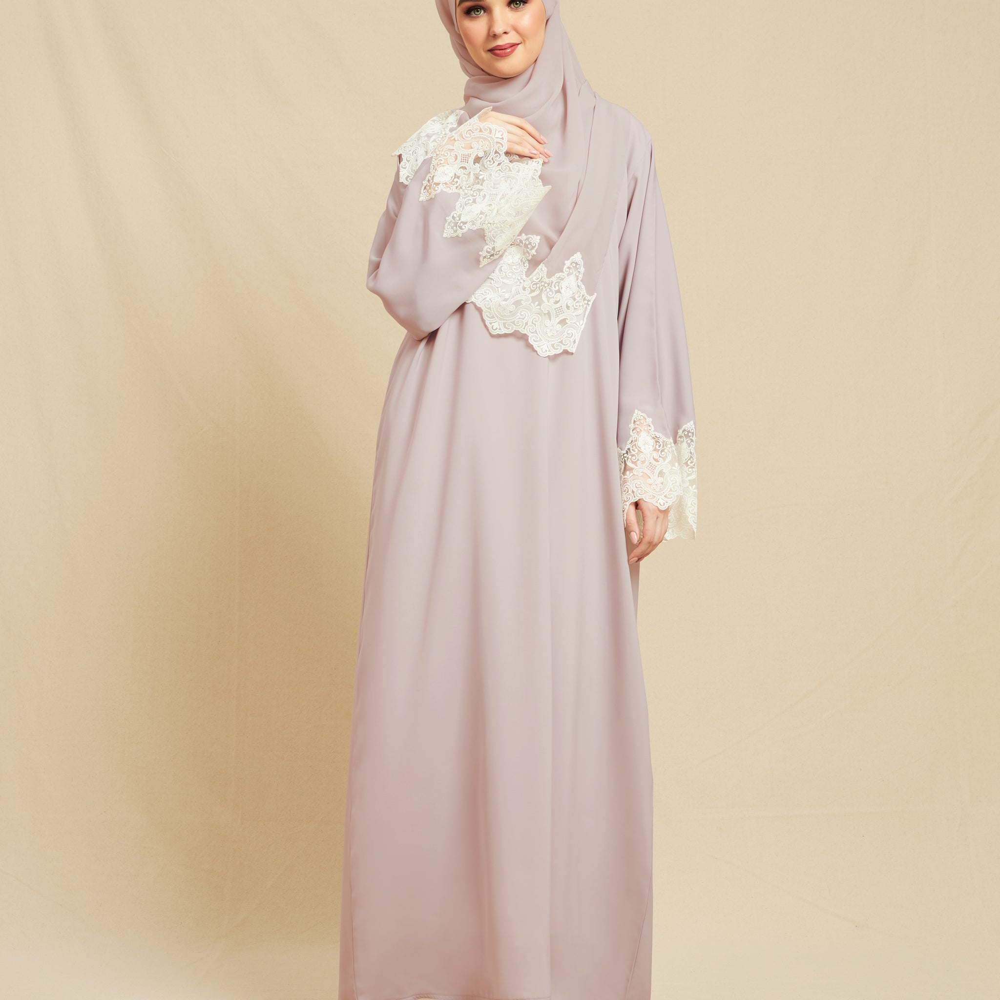 Aishah Abaya in Lilac Purple