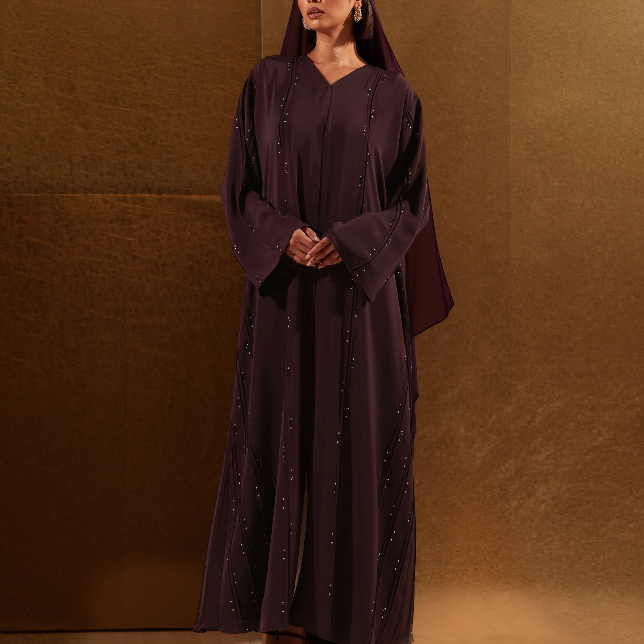 Bella Abaya in Burgundy