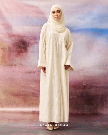 Hawa Abaya in Off White