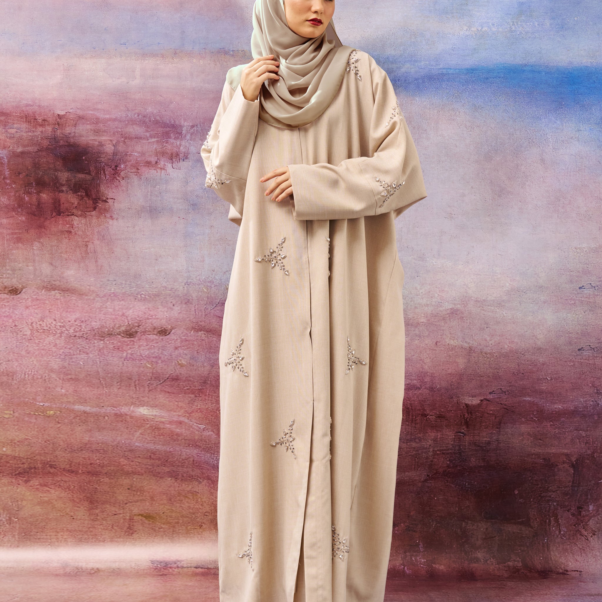 Khyra Abaya in Nude