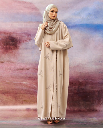 Khyra Abaya in Nude