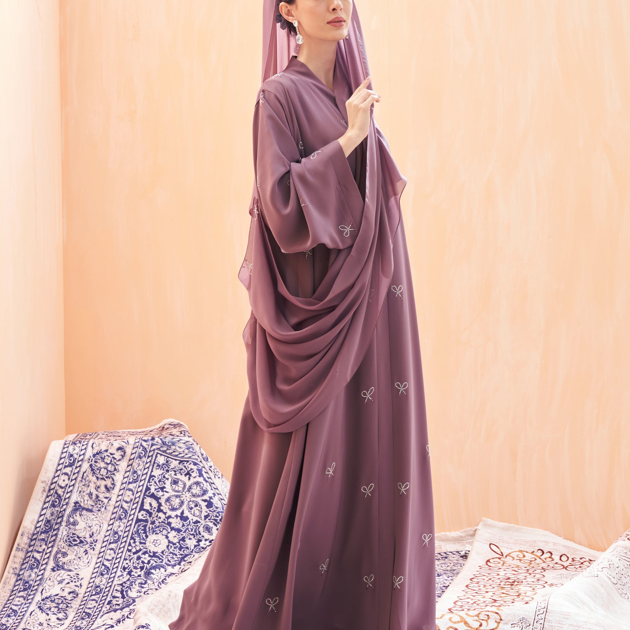 Lisa Abaya in Mulberry