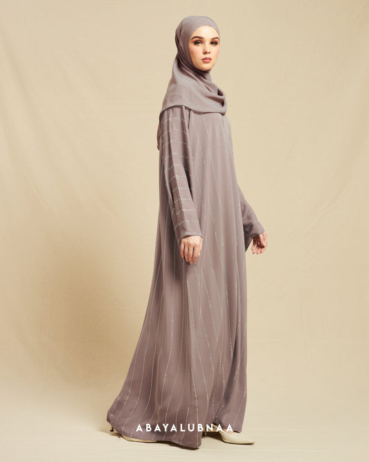 Miranda Abaya in Valspar Purple