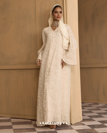 Scarlette Abaya in Off White