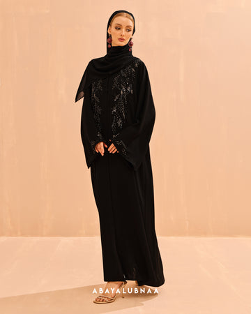 Yasmine Abaya in Meteorite